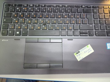 Б/в Ноутбук Hp 15/core i7 6820hq ddr3/16gb ddr3/hdd *відсутній/ssd 512 gb/quadro m2000m 4gb 01-201011927