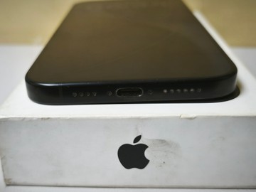 Б/в Мобільний телефон Apple iphone 16 pro max 256gb 01-201022698