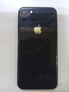 Б/в Мобільний телефон Apple iphone 8 64gb 01-201022672