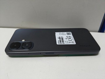 Б/в Мобільний телефон Infinix smart 10 4/128gb 01-201033770