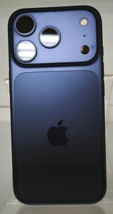 Б/в Мобільний телефон Apple iphone 17 pro 256gb 01-201037583