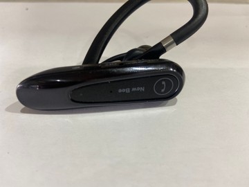 Б/у Bluetooth-гарнитура New Bee lc-b45 01-201041767