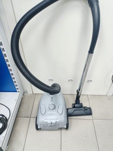 Б/в Пилосос Electrolux eb31c1ug 01-201075922