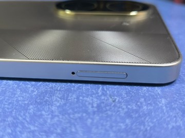 Б/в Мобільний телефон Poco c71 3/64gb 01-201081543