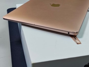 Б/в Ноутбук Apple makbook air 13,3"/apple m1/ram8gb/ssd256gb/7core gpu 01-201104991