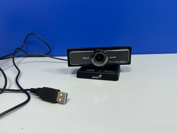Б/у Веб камера Genius widecam f100 01-201128027