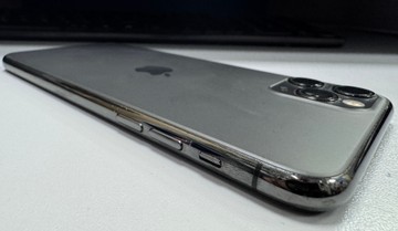 Б/в Мобільний телефон Apple iphone 11 pro max 64gb 01-201137219