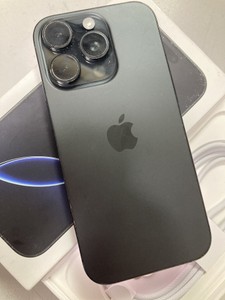 Б/у Мобільний телефон Apple iphone 16 pro 256gb 01-201149957