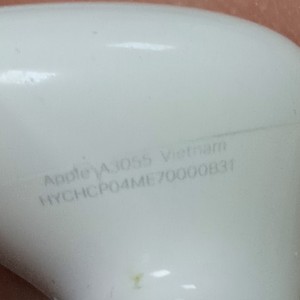 Б/в Навушники Apple airpods 4 with active noise cancellation 01-201166222