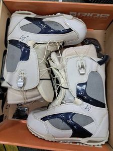 01-200271323: Ftwo glam girl