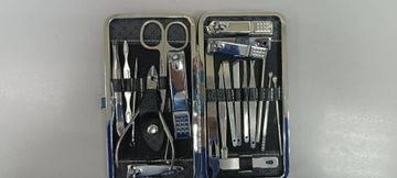 16-000230176: Набір 19 предметів