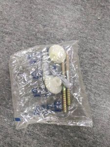 01-200356695: Roca hall 55 327881000