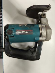 01-200490025: Makita js 3200
