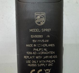 01-200605698: Philips shaver series 9000 s9987