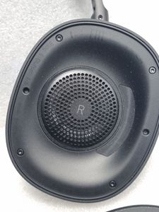 01-200619941: Bang & Olufsen beoplay h95