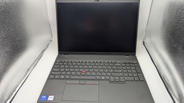 01-200637338: Lenovo 16/core i5-1335u ddr5/16gb ddr5/hdd *відсутній/ssd 1000 gb/*інтегрована