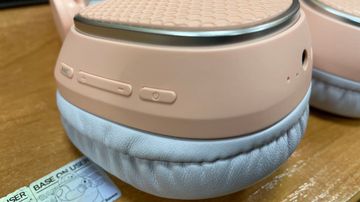 01-200609340: Anc Audio uid-a10