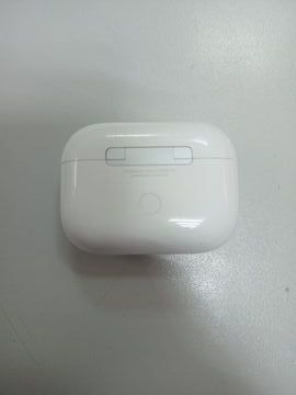 01-200762253: Apple airpods pro 2nd generation with magsafe charging case usb-c