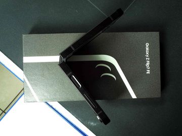 01-200782346: Samsung galaxy flip7 fe 8/128gb