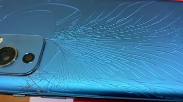 01-200556004: Oneplus 9 5g 8/128gb