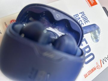 01-200786141: Jbl tune beam