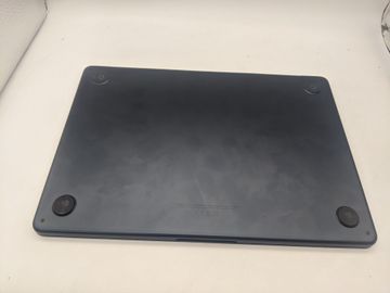 Б/в Ноутбук Apple macbook air 13.6/ m2 / ram 16gb/ ssd 256gb/ gpu 8 core 01-200765308