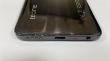 Б/у Мобильний телефон Realme 8i 4/64gb 01-200777231