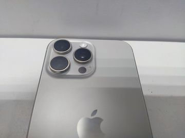 Б/в Мобільний телефон Apple iphone 16 pro max 256gb 01-200819051