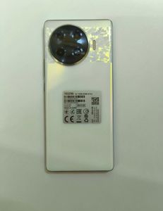 Б/в Мобільний телефон Tecno spark 20 pro+ 8/256gb 01-200838878