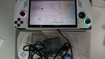 Б/у Игровая приставка Asus rog ally 2023 512 gb 01-200841508