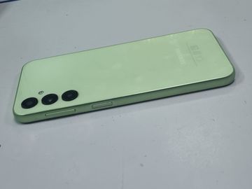 Б/в Мобільний телефон Samsung galaxy a24 sm-a245f 6/128gb 01-200804420