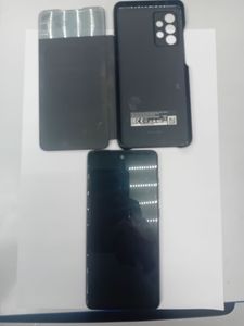 Б/в Мобільний телефон Samsung a525f galaxy a52 4/128gb 01-200848466