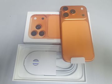 Б/у Мобильный телефон Apple iphone 17 pro 256gb 01-200870438