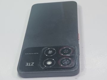 Б/в Мобільний телефон Zte blade a35 2/64gb 01-200888815