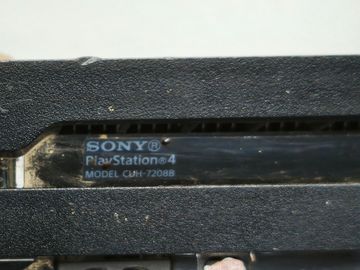 Б/в Ігрова приставка Sony playstation 4 pro 01-200896494