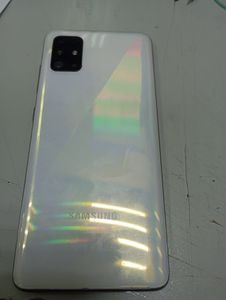 Б/в Мобільний телефон Samsung a515f galaxy a51 6/128gb 01-200896158