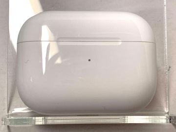 Б/в Навушники Apple airpods pro 2nd generation with magsafe charging case usb-c 01-200907881
