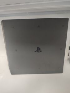 Б/в Ігрова приставка Sony playstation 4 pro 01-200901507