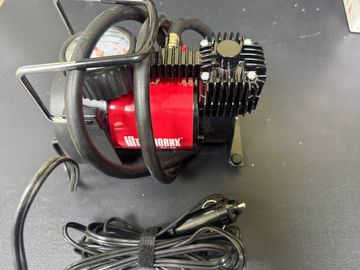 Б/в Автомобільний компресор Штурмовик ac-50 01-200912925