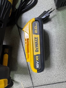 Б/в Кутова шліфмашина Dewalt dcg416vsn 01-200927230