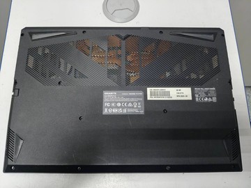 Б/в Ноутбук Gigabyte 15/core i5-12500h ddr5/16gb ddr5/hdd *відсутній/ssd 512 gb/geforce rtx4050 6gb 01-200938799