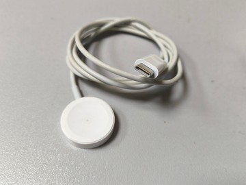 Б/у Смарт-часы Apple watch se 2 gps 40mm aluminium case 01-200946855