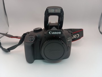 Б/в Фотоапарат Canon eos 4000d body 01-200960459