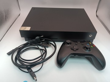 Б/у Игровая приставка Microsoft xbox one x 1tb 01-200924394