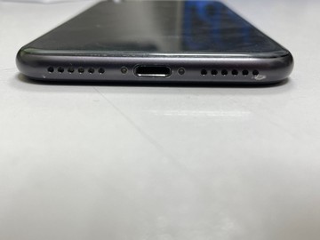 Б/в Мобільний телефон Apple iphone 8 256gb 01-200963045