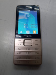 Б/в Мобільний телефон Tecno t454 01-200986669