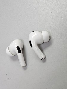 Б/в Навушники Apple airpods pro 2nd generation with magsafe charging case usb-c 01-200984662
