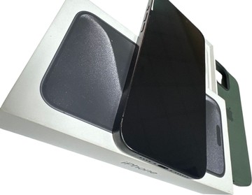Б/в Мобільний телефон Apple iphone 15 pro max 256gb 01-200912332