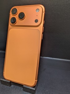 Б/в Мобільний телефон Apple iphone 17 pro max 256gb 01-201013796