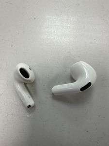 Б/в Навушники Apple airpods 4 01-201019466